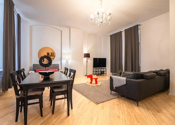 Top Embassy Area, Spacious 2Br