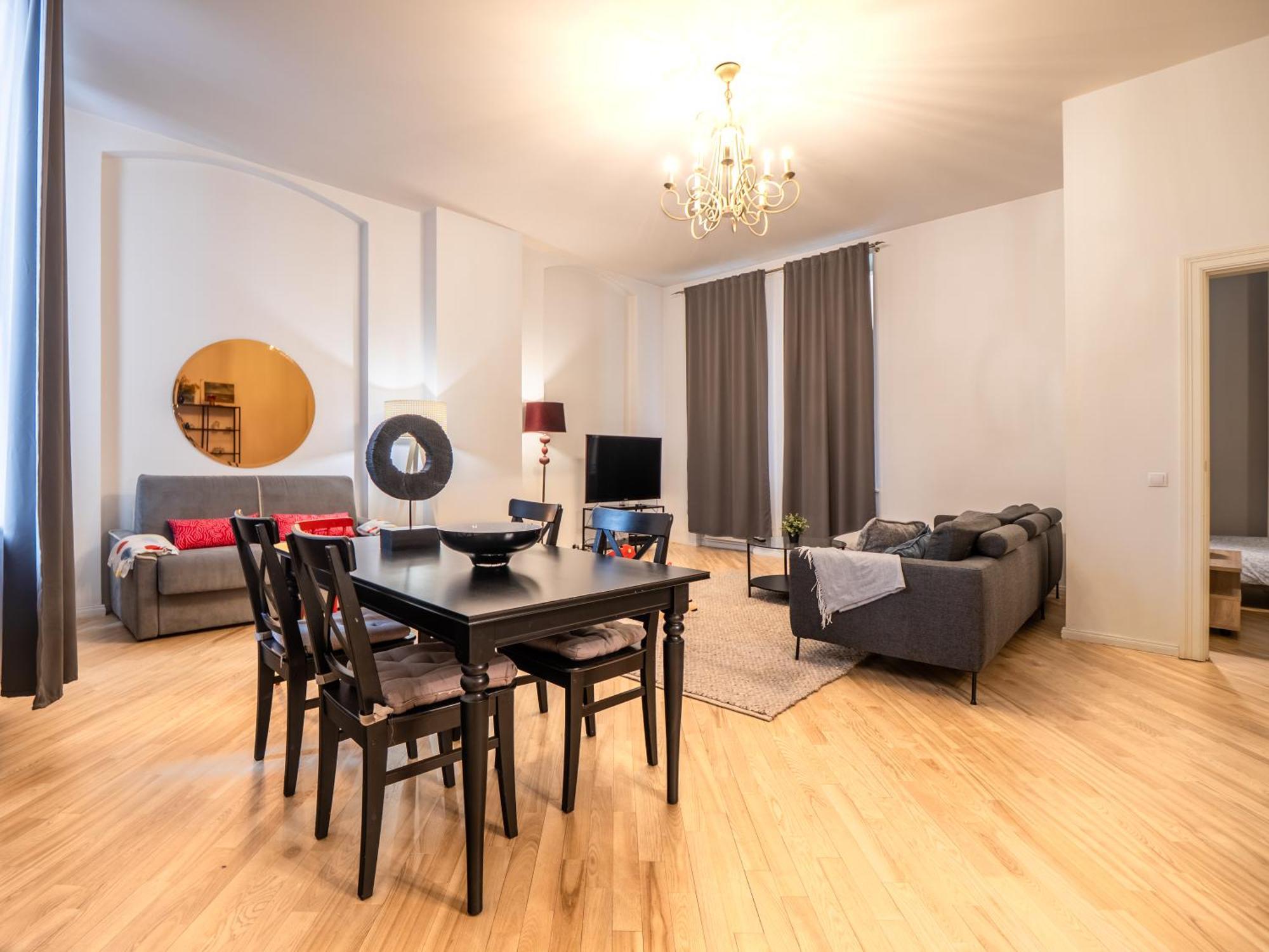 Embassy Area, Spacious 2br *