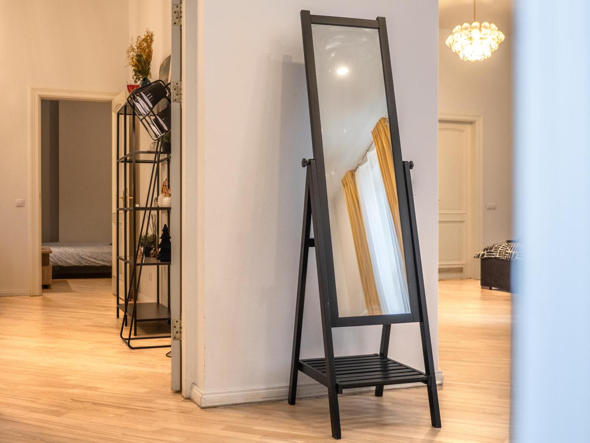 Huoneisto Embassy Area, Spacious 2br